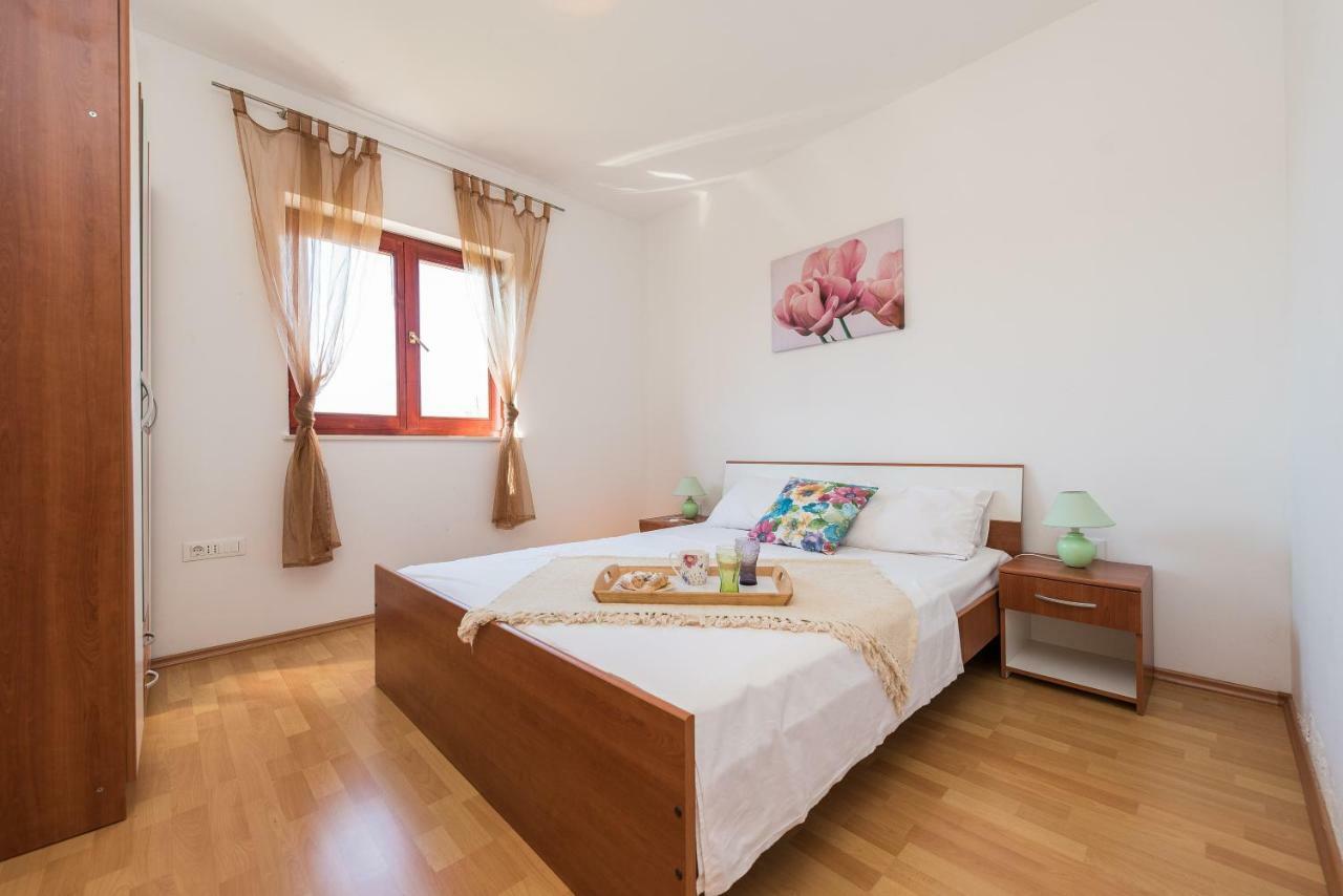 Apartments Blandona Biograd Na Moru Εξωτερικό φωτογραφία